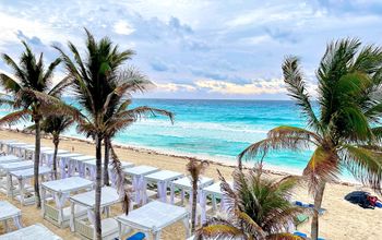 The beach area in front of Wyndham Alltra Cancun